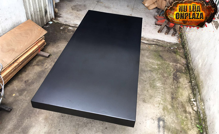 Mẫu mặt bàn gỗ Sáo đen Khánh Hòa kích thước 260cm x 120cm x 12cm