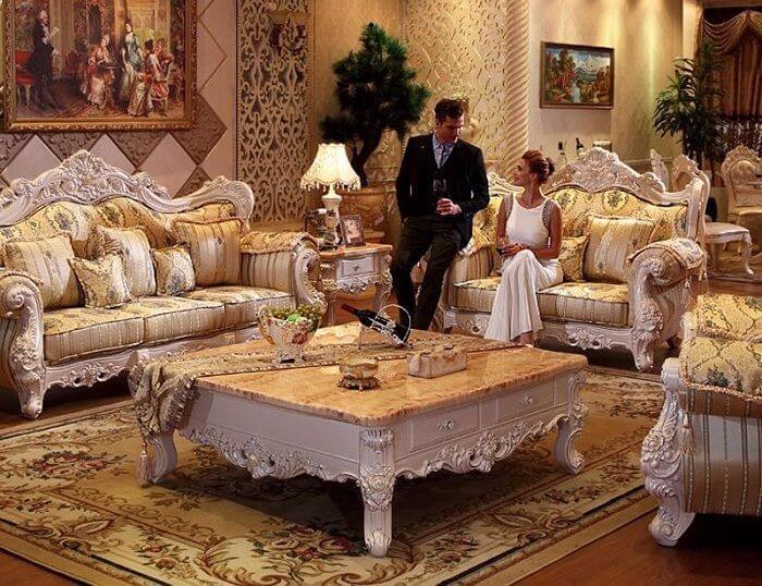 Ghế Sofa cổ điển mang phong cách hoàng gia sang trọng