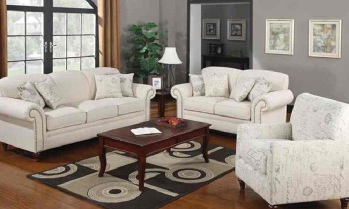 Sofa thường có nhiều kích thước mẫu cho bạn lựa chọn cho phòng khách